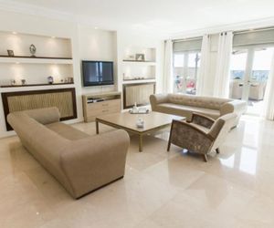 Hora Rentals - Avraham Perrera St. Apartment Jerusalem Israel