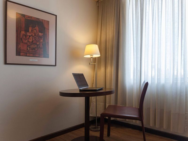 Hotel Photo 6