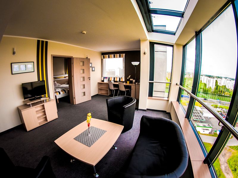 Hotel Photo 12