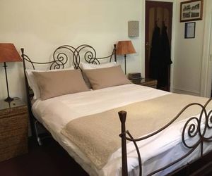 Stones Throw Cottage Bed and Breakfast Bayswater Australia
