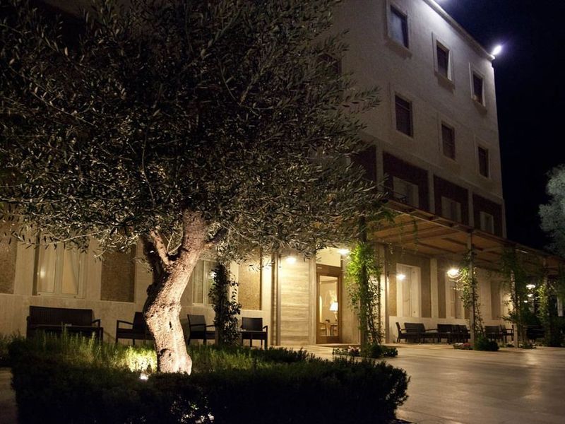 Hotel Photo 21
