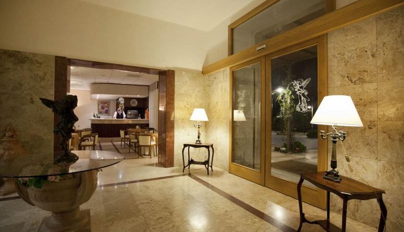 Hotel Photo 4