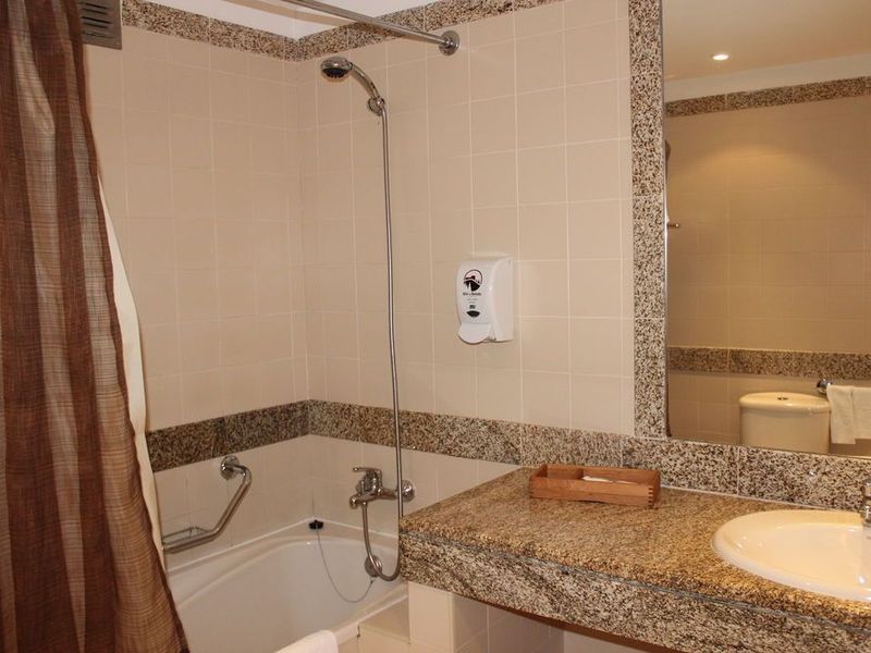 Hotel Photo 8