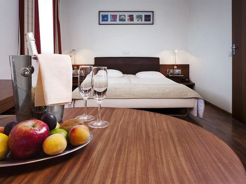 Hotel Photo 3