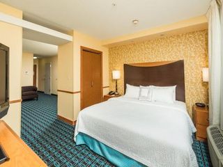 Фото отеля Fairfield Inn and Suites by Marriott Augusta