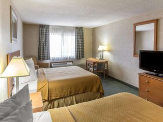 Hotel pic Quality Inn at Collins Road - Cedar Rapids