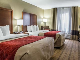 Hotel pic Comfort Inn & Suites Cedar Rapids North - Collins Road