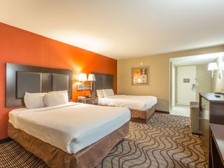 Фото отеля District 3 Hotel, Ascend Hotel Collection