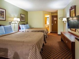 Фото отеля SureStay Plus Hotel by Best Western Chattanooga/ Hamilton Place