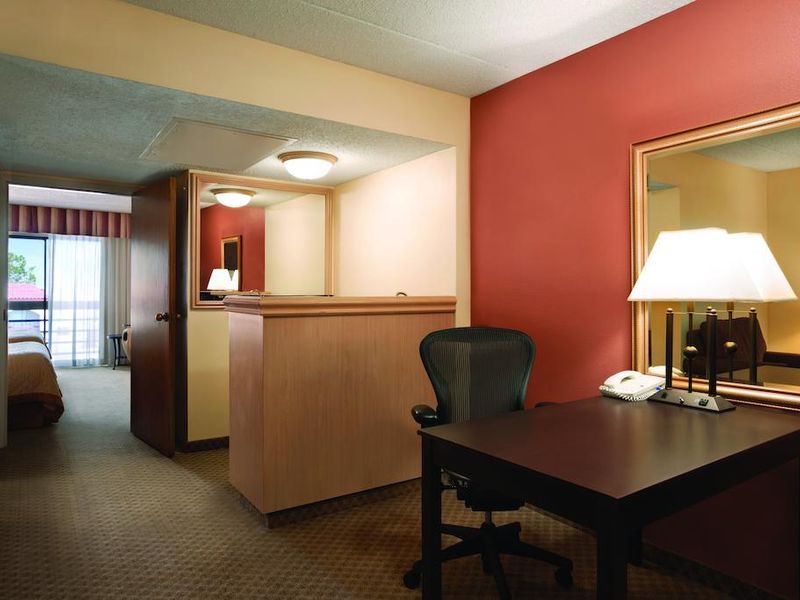 Hotel Photo 14