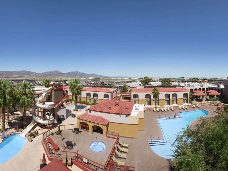 Hotel Photo 23