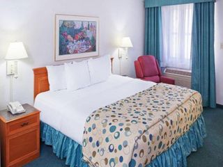 Hotel pic La Quinta Inn by Wyndham El Paso Cielo Vista