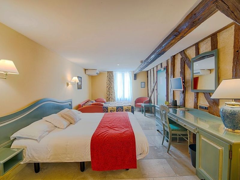 Hotel Photo 2