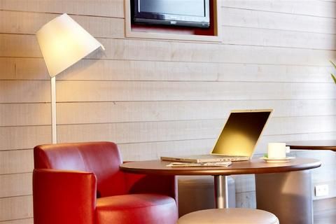 Hotel Photo 8