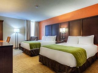 Hotel pic Comfort Inn & Suites Evansville Airport