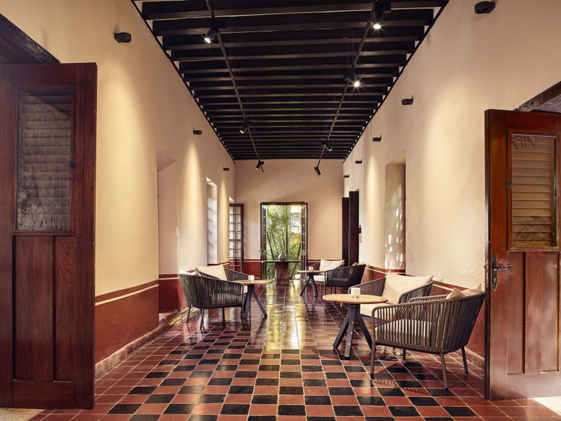 Hotel Photo 6
