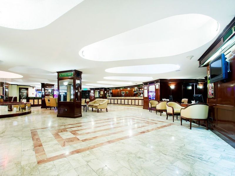 Hotel Photo 9
