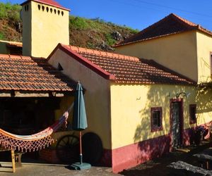 Casa Amarela Porto Moniz Portugal