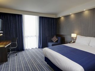 Фото отеля Holiday Inn Express London - ExCel, an IHG Hotel