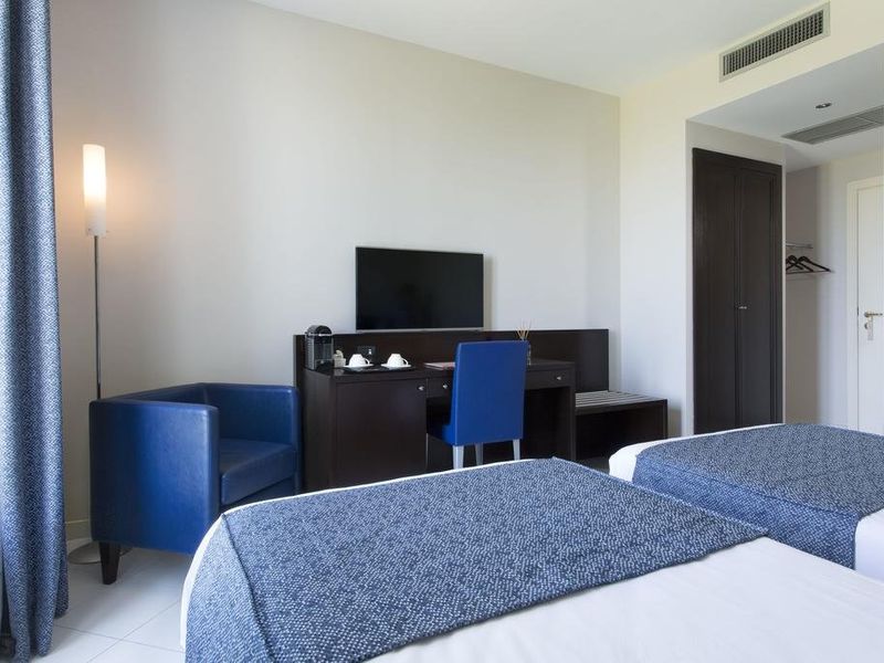 Hotel Photo 3