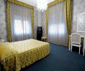 Hotel Domus Maranello Italy