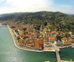 Apartment Tisno 24 TISNO Croatia