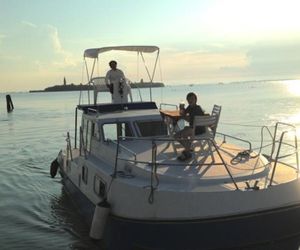 House Boat Venezia Lido Lido Italy