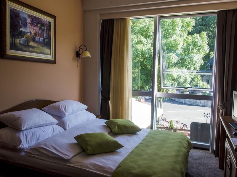 Hotel Photo 1
