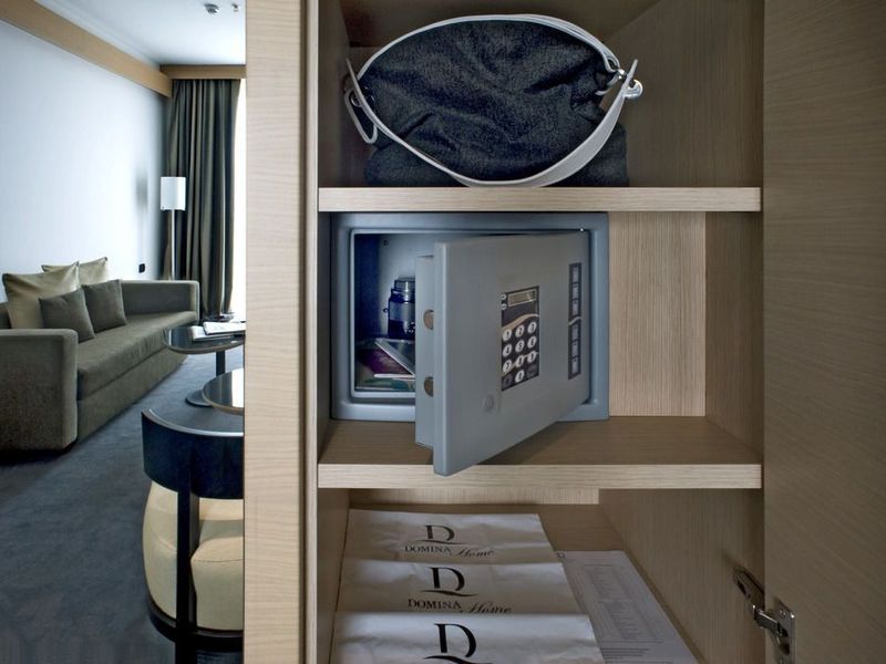 Hotel Photo 12