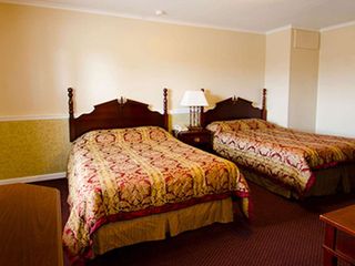 Hotel pic Alpine Inn & Suites Rockford