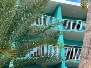 Фото отеля Emerald Beach Resort