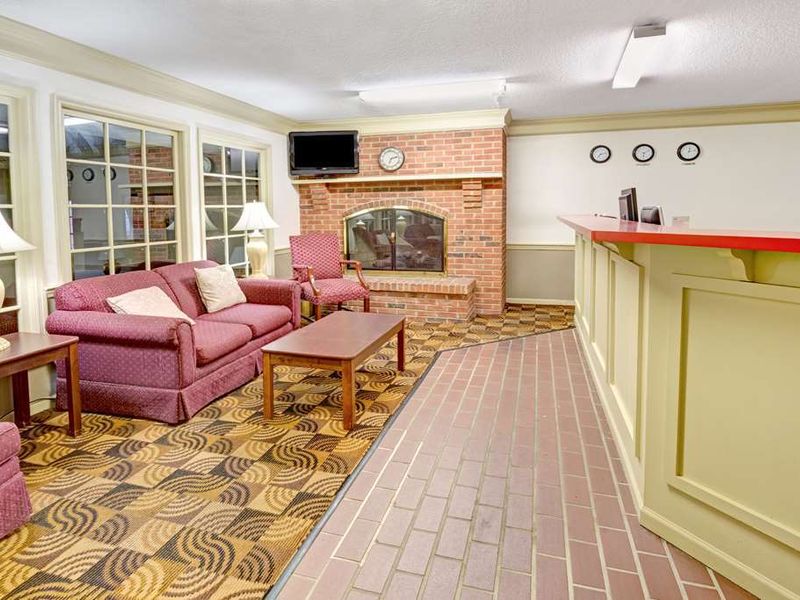 Hotel Photo 6