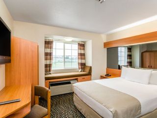 Фото отеля Microtel Inn & Suites by Wyndham Salt Lake City Airport