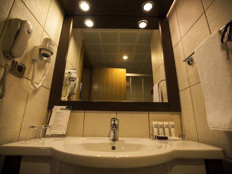 Hotel Photo 12