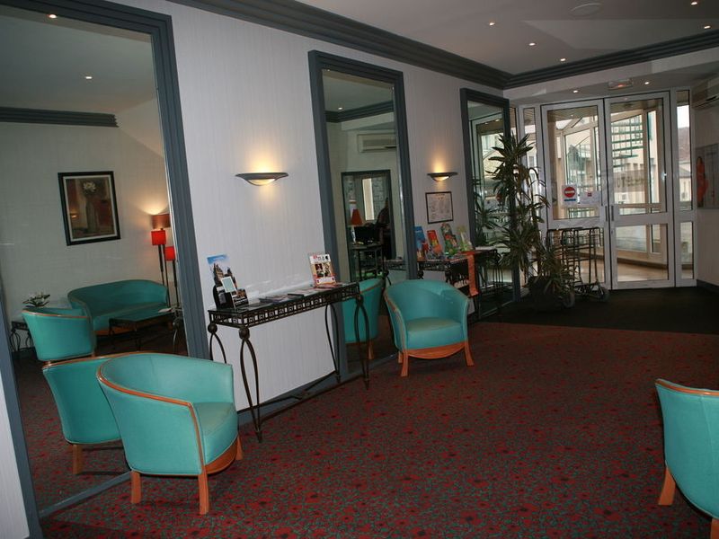 Hotel Photo 6