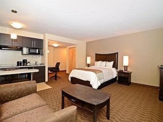 Фото отеля MainStay Suites Winnipeg