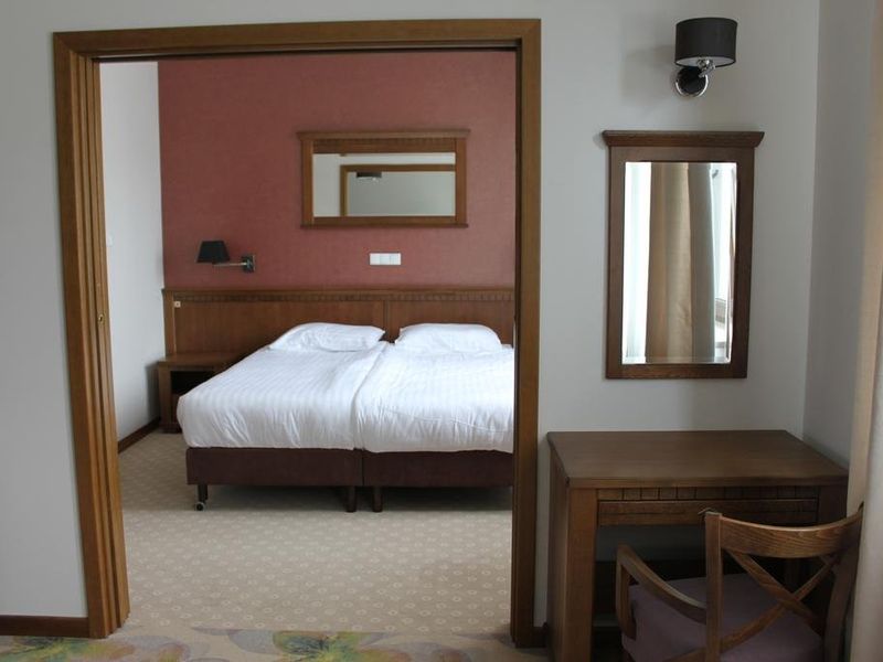 Hotel Photo 7