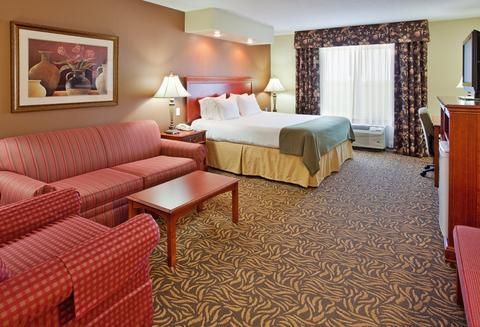 Photo of Holiday Inn Express Hotel & Suites Columbus, an IHG Hotel