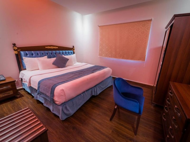 Hotel Photo 6