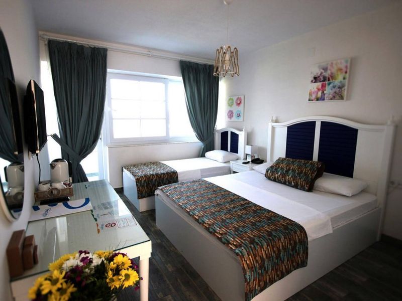 Hotel Photo 5