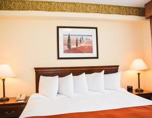 Country Inn & Suites by Radisson, London South, ON London Canada