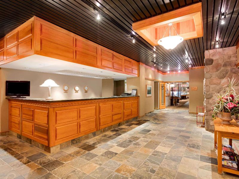 Hotel Photo 12