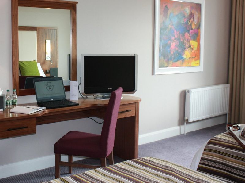 Hotel Photo 6