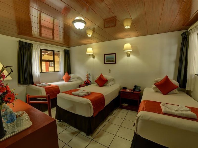Hotel Photo 5