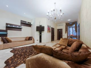 hth24 Apartments .  Italianskaya 14