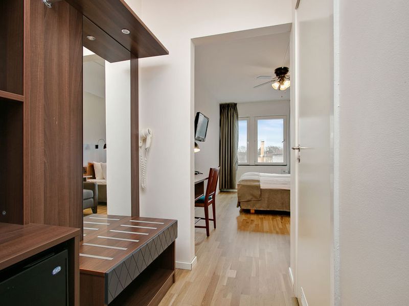 Hotel Photo 9
