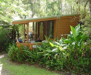 Samurai Beach Bungalows - Port Stephens YHA Anna Bay Australia