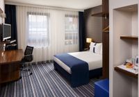 Отзывы Holiday Inn Express Amsterdam — Schiphol, 3 звезды