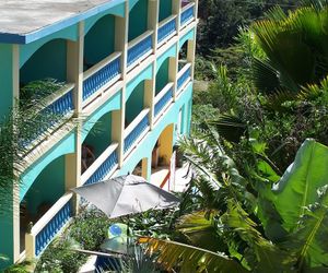 Lazy Parrot Inn & Mini Resort Rincon Puerto Rico