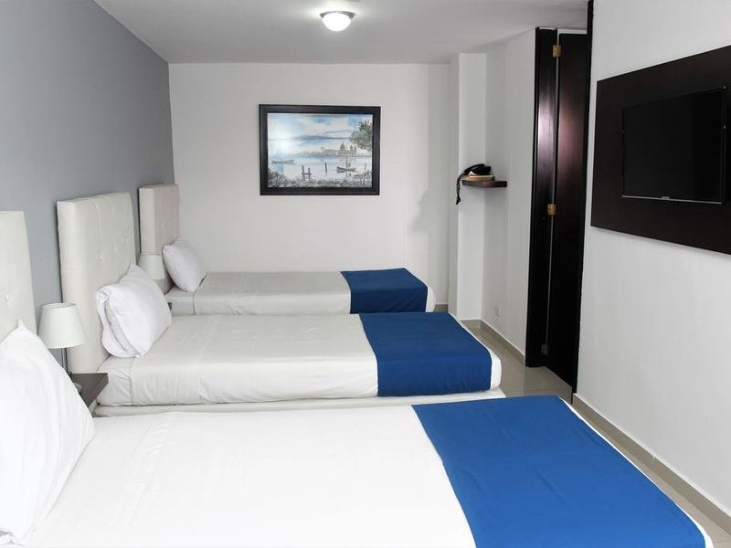 Hotel Photo 1